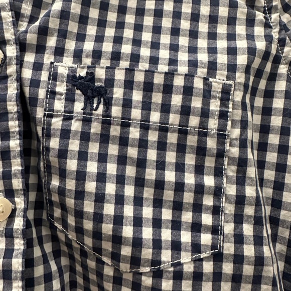 Abercrombie Kids Girl’s Small Button Down
Navy Blue/White Check - Picture 2 of 5